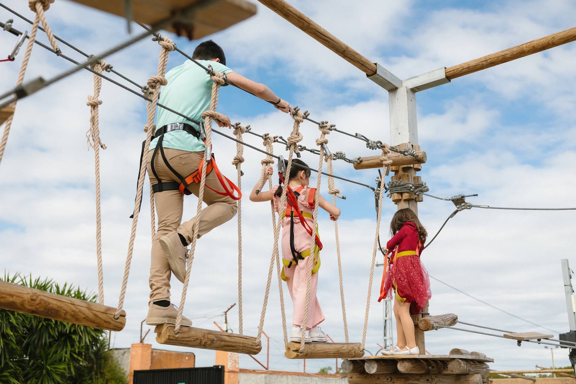 El Sotillo Fantastic Summer – Hay lugares que se visitan, y otros que se quedan contigo – Del 10 de Julio al 31 de Agosto – Finca El Sotillo, Chiclana. El Sotillo Fantastic Summer - Hay lugares que se visitan, y otros que se quedan contigo - Del 10 de Julio al 31 de Agosto - Finca El Sotillo, Chiclana.